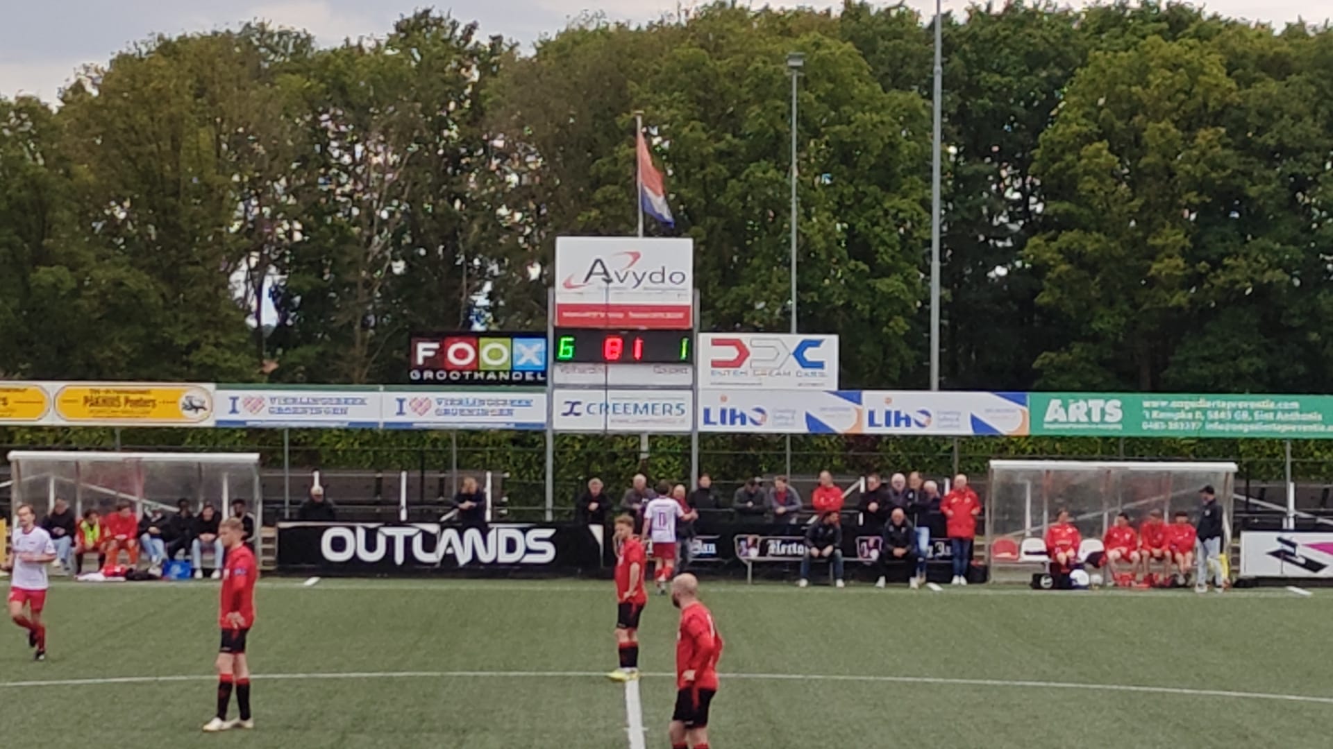 Volharding - EFC (2-1) 6-1